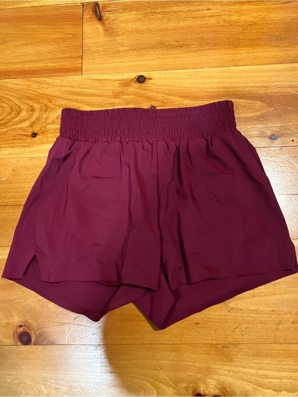 ZYIA Shorts - Picture 1 of 3